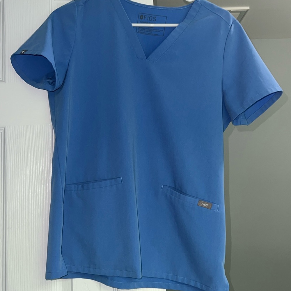 Figs casma top ceil blue S